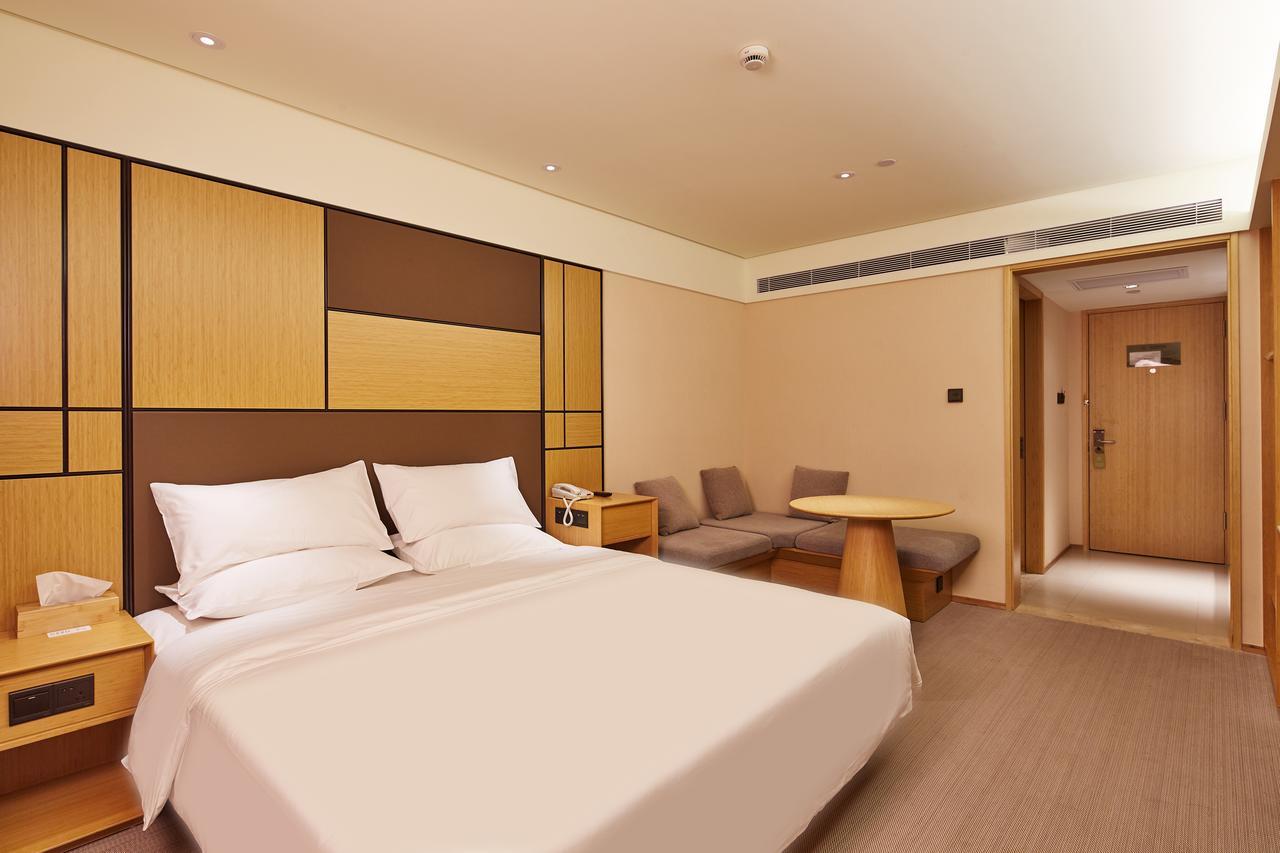 Ji Hotel Shanghai Hongqiao Airport Huqingping Highway Екстер'єр фото