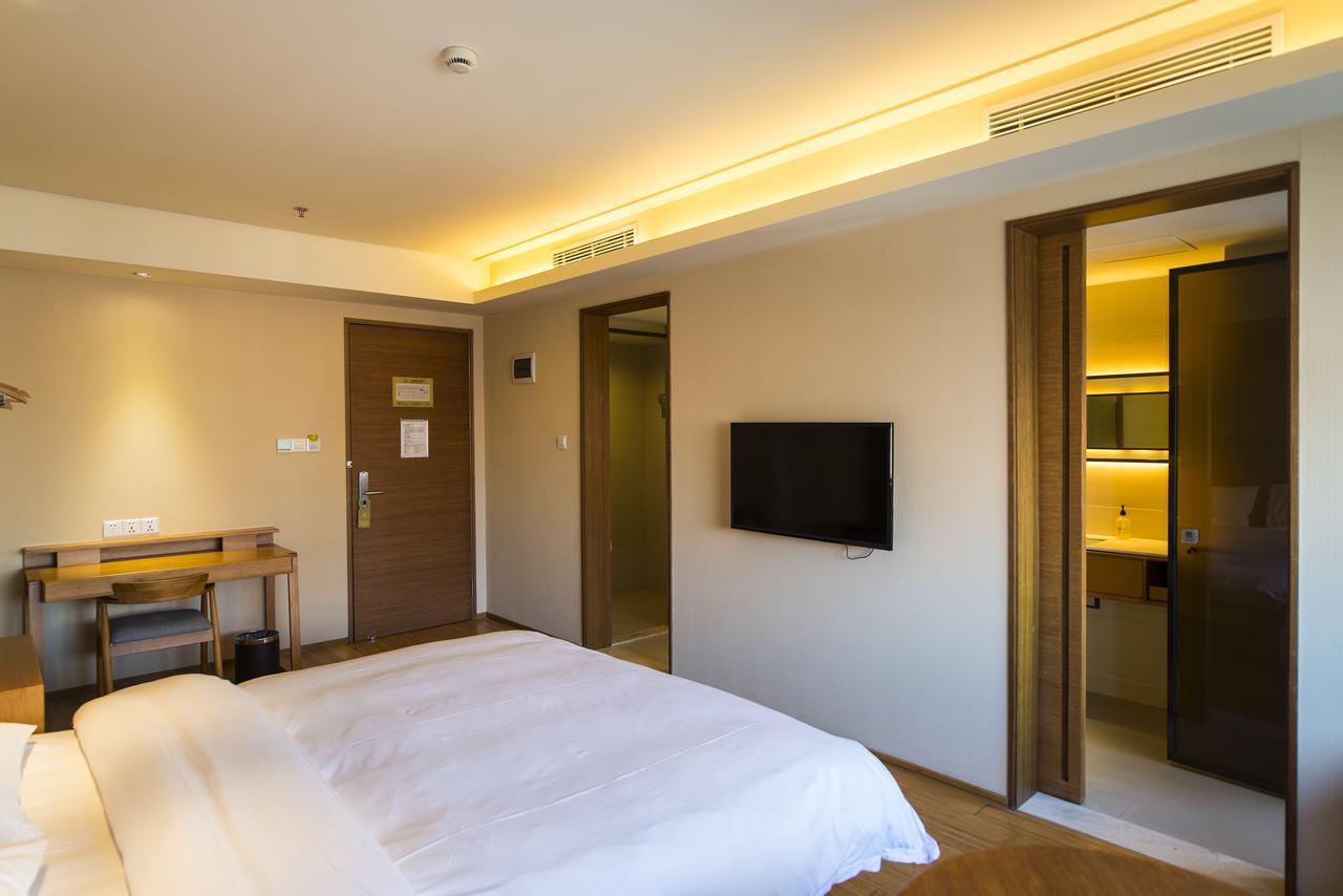 Ji Hotel Shanghai Hongqiao Airport Huqingping Highway Екстер'єр фото