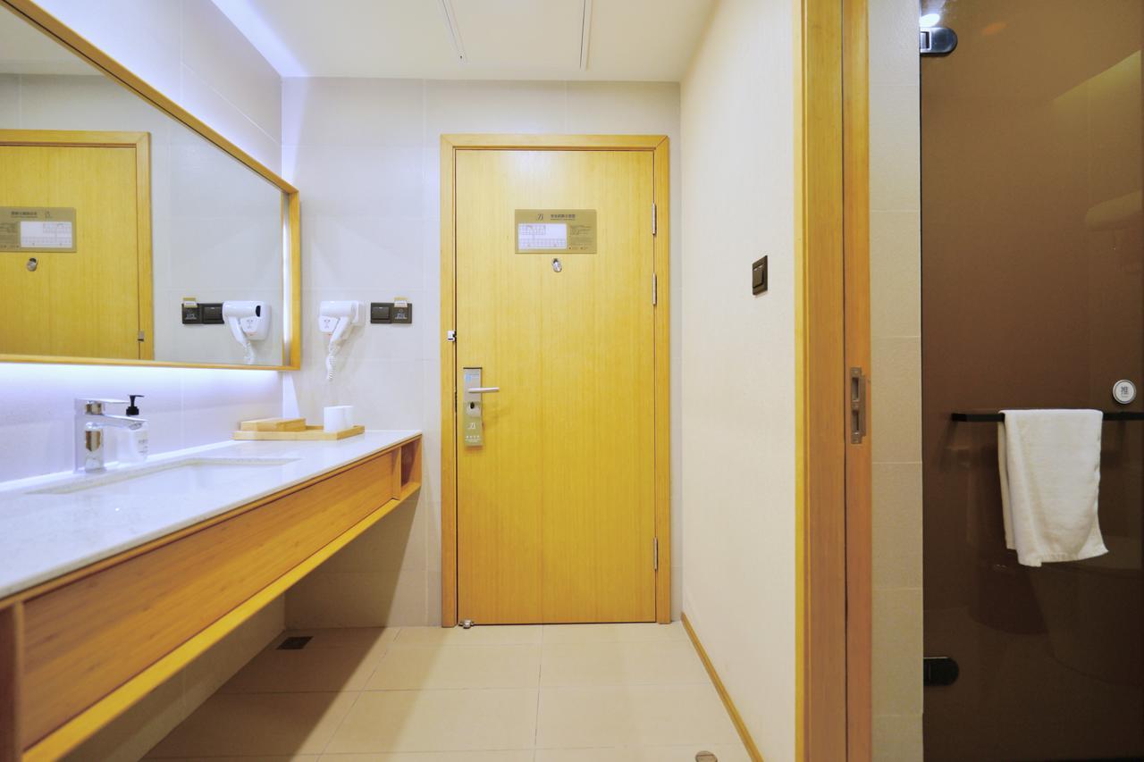 Ji Hotel Shanghai Hongqiao Airport Huqingping Highway Екстер'єр фото